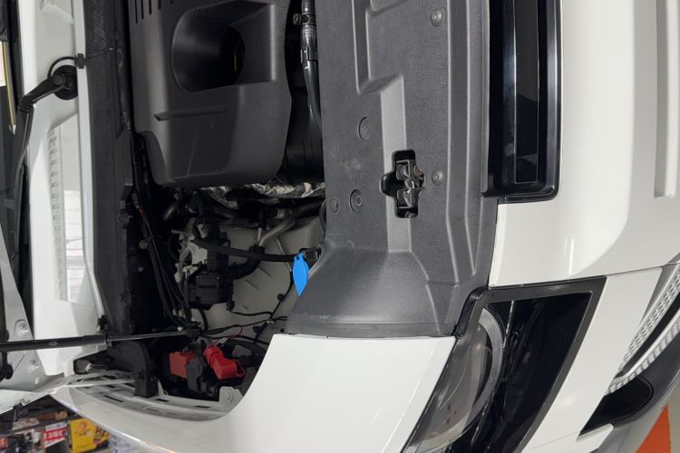 Used Land Rover Defender 2023 Facelift 110 3.0T P400 Dark Edition
