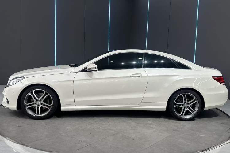 Used Mercedes-Benz E-Class 2014 E 200 Coupe
