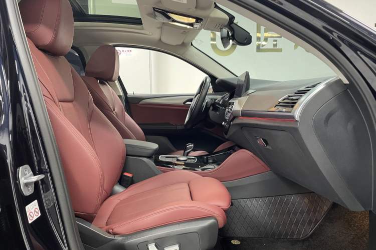 Used BMW X4 2022 xDrive 25i M Sport Package
