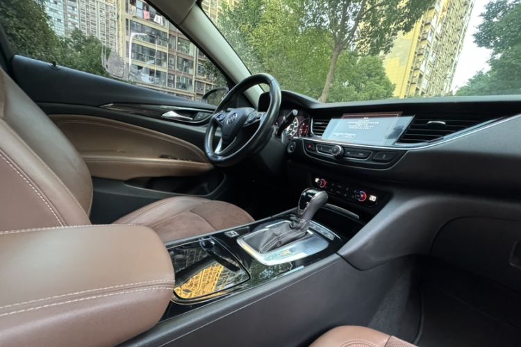 Used Buick Regal 2019 28T Luxury Edition China VI
