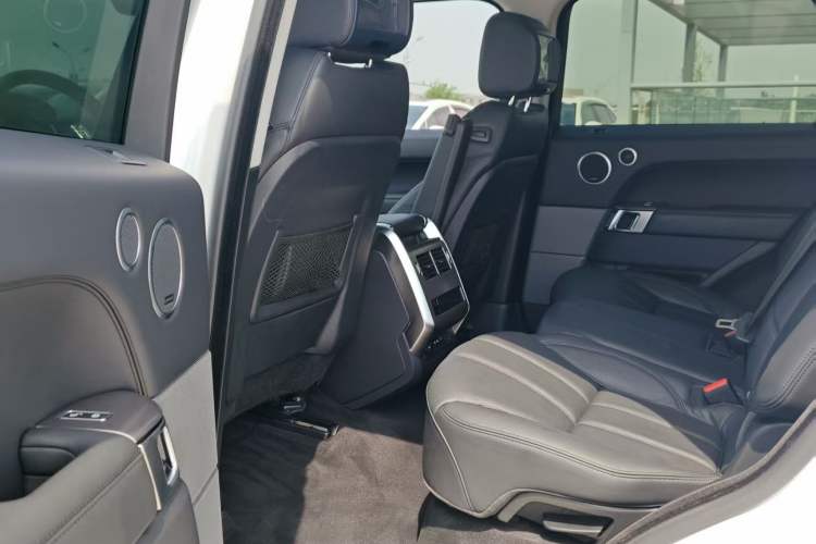 Used Land Rover Range Rover Sport 2016 3.0 SDV6 HSE