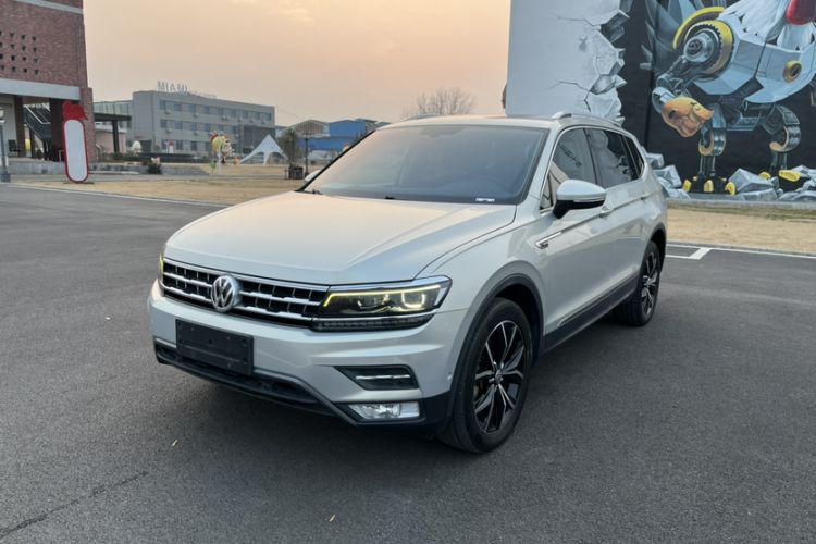 Used Volkswagen Tiguan L 2018 380TSI Automatic All-Wheel Drive Flagship Edition