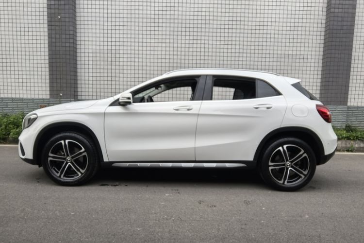 Used Mercedes-Benz GLA 2017 GLA 200 Fashion Model

