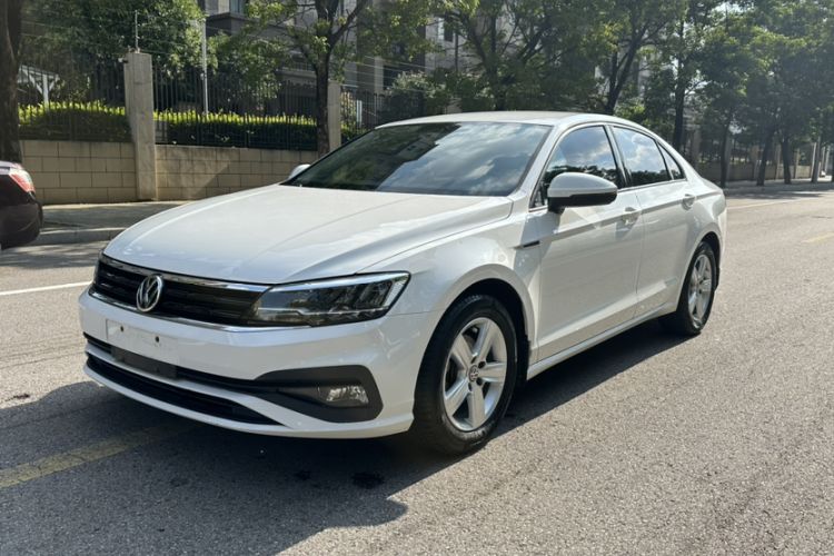 Used Volkswagen Lamando 2019 230TSI DSG Fashion Edition China VI
