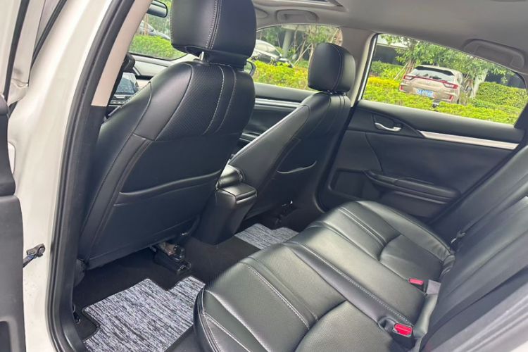 Used Honda Civic 2016 220TURBO CVT Luxury Edition