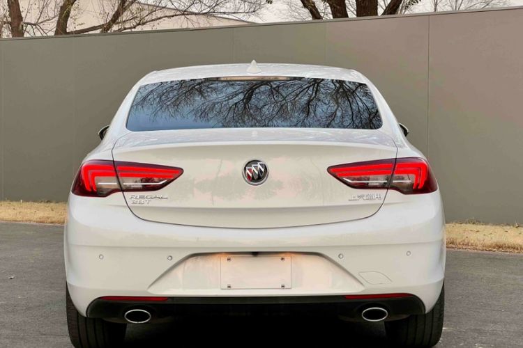 Used Buick Regal 2017 28T Prestige Model
