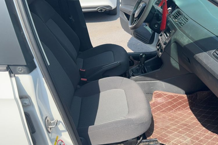 Used Volkswagen Santana 2016 1.4L Manual Fashion Edition
