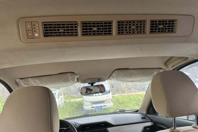 Used Wuling Hongguang 2019 1.5L S Standard Version China VI LAR
