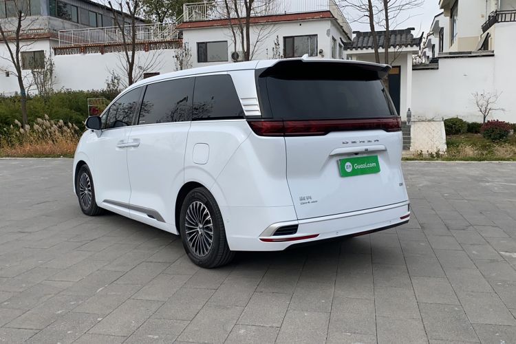 Used Denza D9 2022 DM-i 970 Four-Wheel Drive Flagship Model
