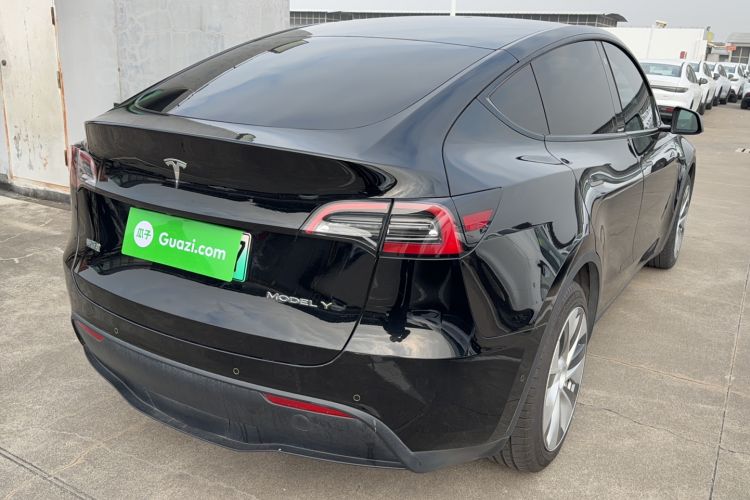 Used Tesla Model Y 2022 Rear-Wheel-Drive Version
