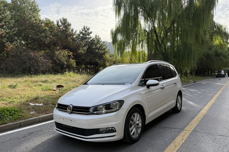 Used Volkswagen Touran 2018 Volkswagen Touran L 280TSI DSG Comfort Edition 7 Seats China V Emission Standard
