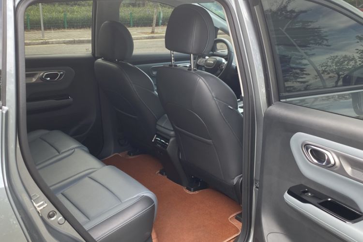 Used AION Y 2023 Plus 510 Tech Edition
