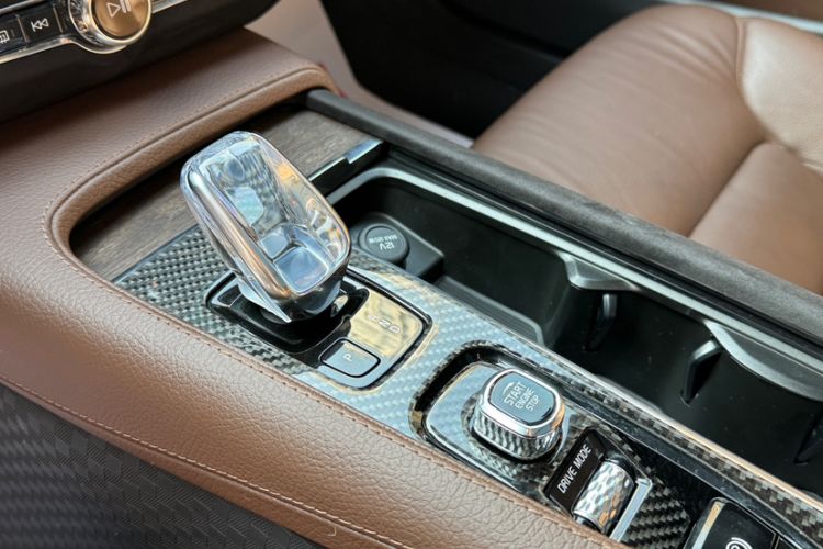 Used Volvo V90 2021 Cross Country B5 AWD Smart Range Edition
