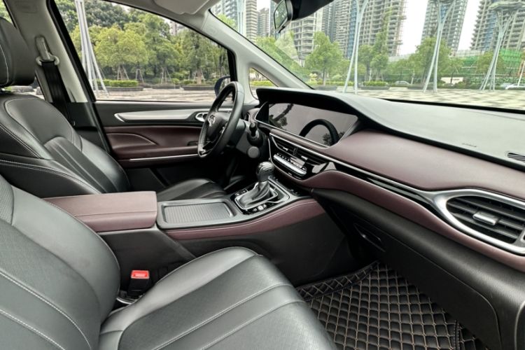 Used GAC Trumpchi M6 2021 PRO 270T DCT Luxury Edition
