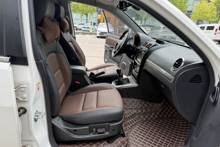 Used Haval H5 Classic 2016 Classic Edition 2.0T Manual 4x4 Prestige Model
