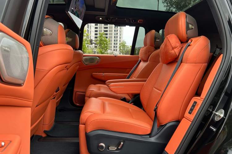 Used Lynk & Co 900 2025 1.5T Ultra