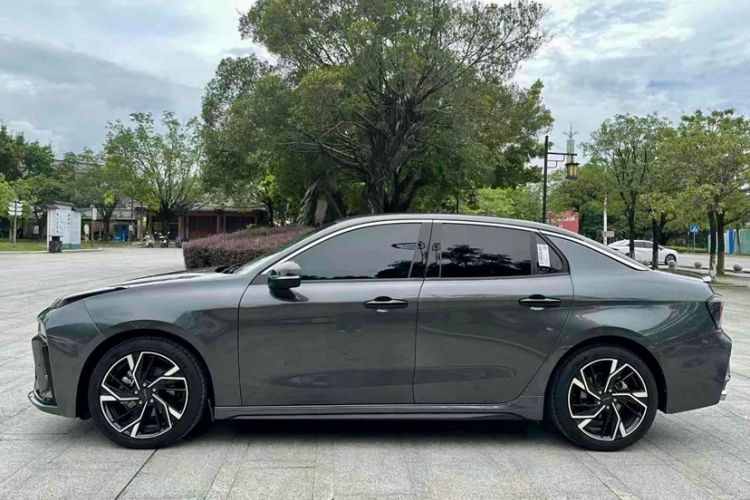 Used Lynk & Co 03 2025 1.5TD DCT Champion Edition Pro
