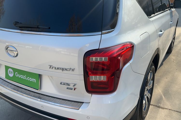 Used GAC Trumpchi GS7 2017 320T Two-Wheel-Drive Luxury Smart Connectivity Model