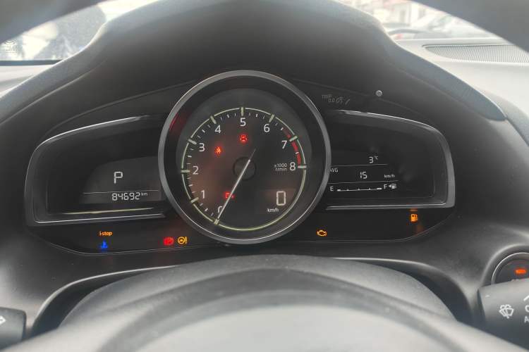 Used Mazda Mazda 3 Axela 2017 Hatchback 2.0L Automatic Sport Model China V Emission Standard
