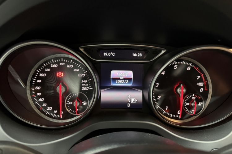 Used Mercedes-Benz GLA 2019 GLA 200 Fashion Model
