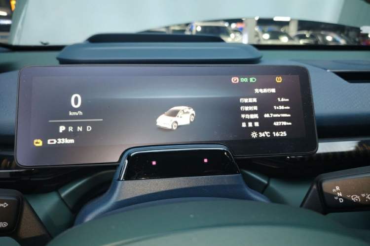 Used Zeekr X 2023 Four-Wheel-Drive YOU Edition 5 Seats
