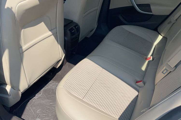 Used Buick Regal 2014 2.0L Leading Fashion Edition
