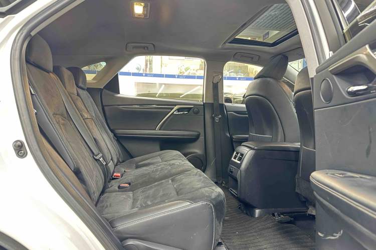 Used Lexus RX 2016 300 Two-Wheel Drive Elite Version China V Standard
