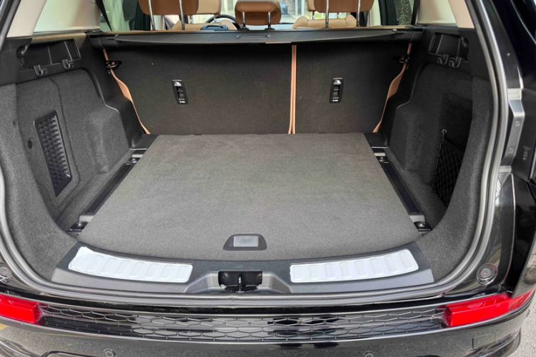 Used Land Rover Discovery Sport 2024 Luxury Custom Edition