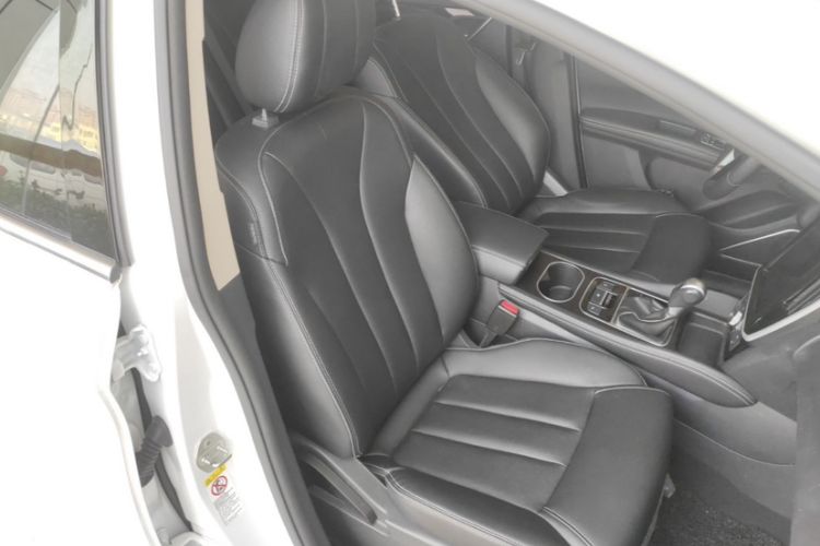 Used BYD Song MAX 2017 1.5T Automatic Smart Connect Elite 7-Seater
