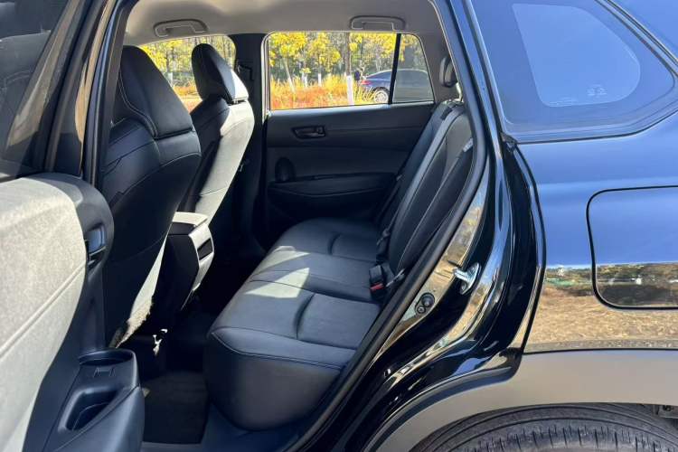 Used Toyota FRONTLANDER 2024 2.0L CVT Elite Plus Edition
