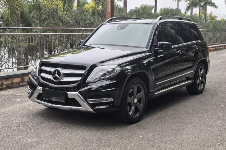 Used Mercedes-Benz GLK-Class 2015 GLK 260 4MATIC Fashion Edition Ultimate Version
