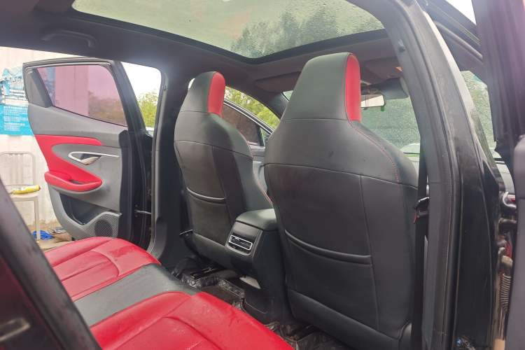 Used Changan UNI-T 2020 1.5T Flagship Version
