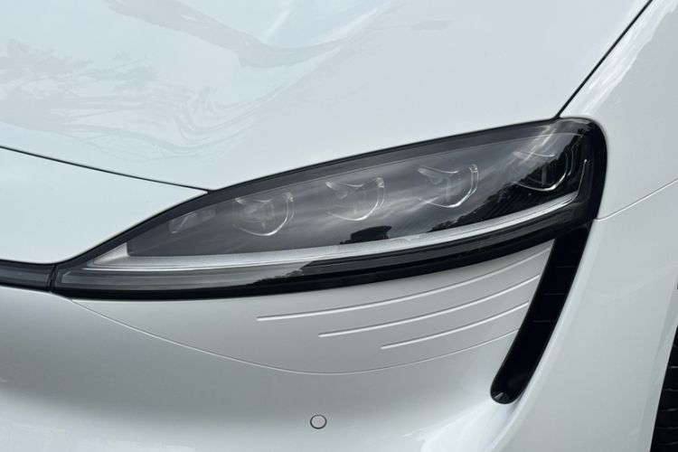 Used Hima Luxeed S7 2024 Max RS
