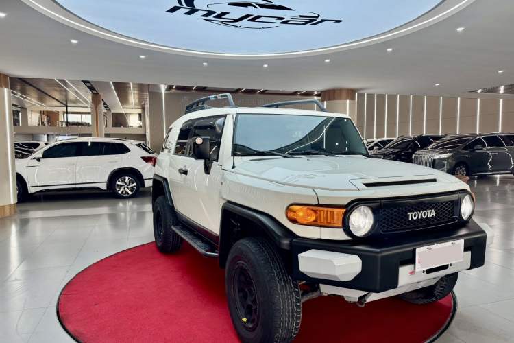 Used Toyota FJ Cruiser 2018 4.0 Automatic Middle East