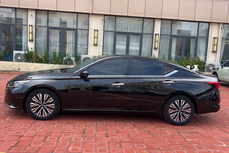 Used Nissan Teana 2022 2.0L XL-TLS Enjoyment Edition
