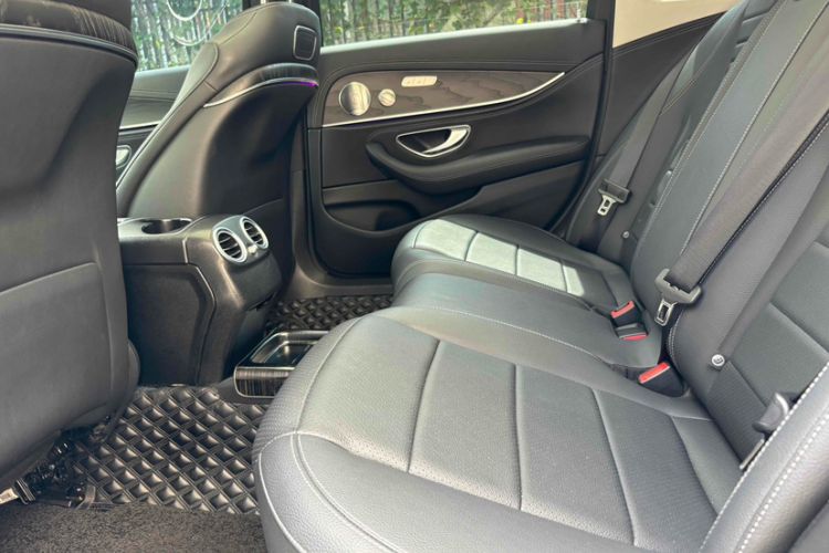 Used Mercedes-Benz E-Class 2019 Restyled E 300 L Sporty and Stylish Edition