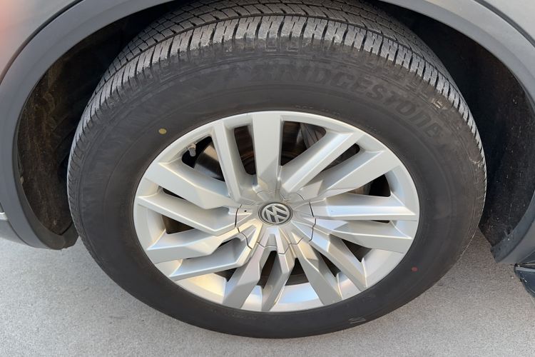 Used Volkswagen Touareg 2019 2.0TSI Ruiyi Edition China VI Standard
