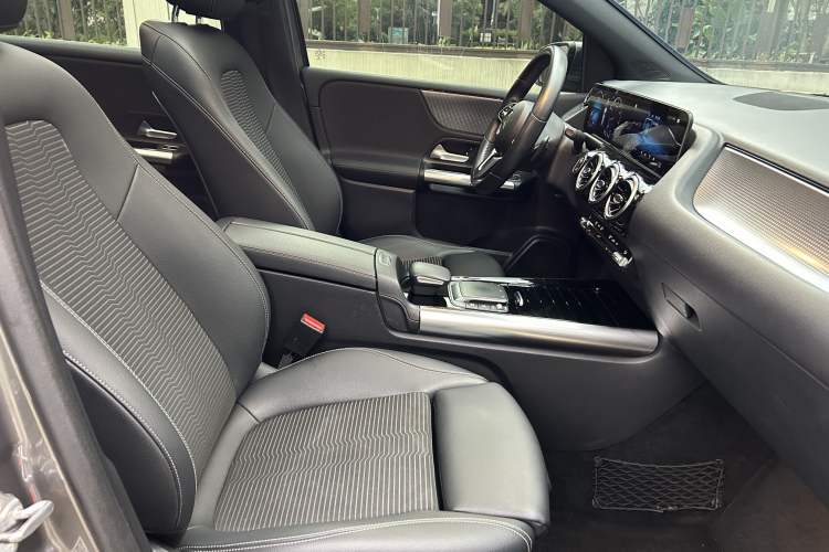 Used Mercedes-Benz B-Class 2020 B 200 Sport Edition
