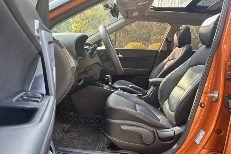 Used Hyundai ix25 2015 1.6L Automatic Two-Wheel Drive Smart GLS Trim
