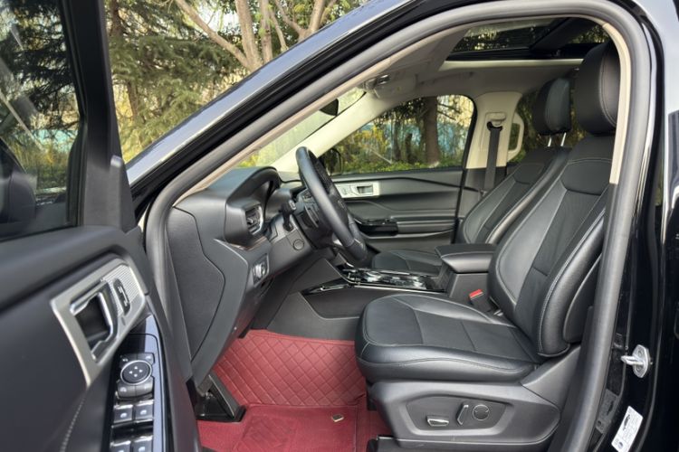 Used Ford Explorer 2020 EcoBoost 285 4x4 Titanium Edition 6 Seats
