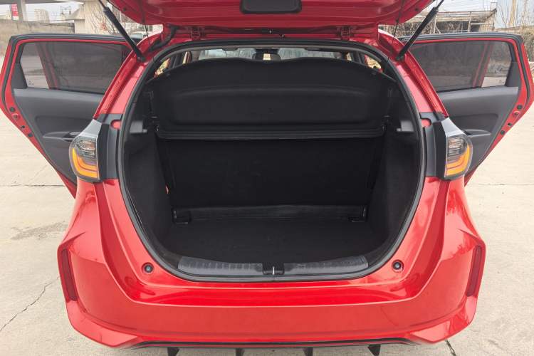 Used Honda LIFE 2021 1.5L CVT SPO-SS Dynamic Edition
