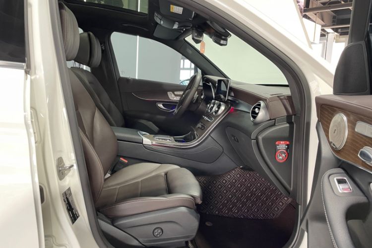 Used Mercedes-Benz GLC 2022 Refreshed GLC 300 L 4MATIC Dynamic Edition
