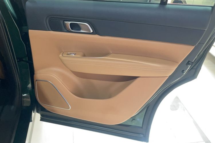 Used Li Auto ONE 2021 Extended-Range 6-Seater Version
