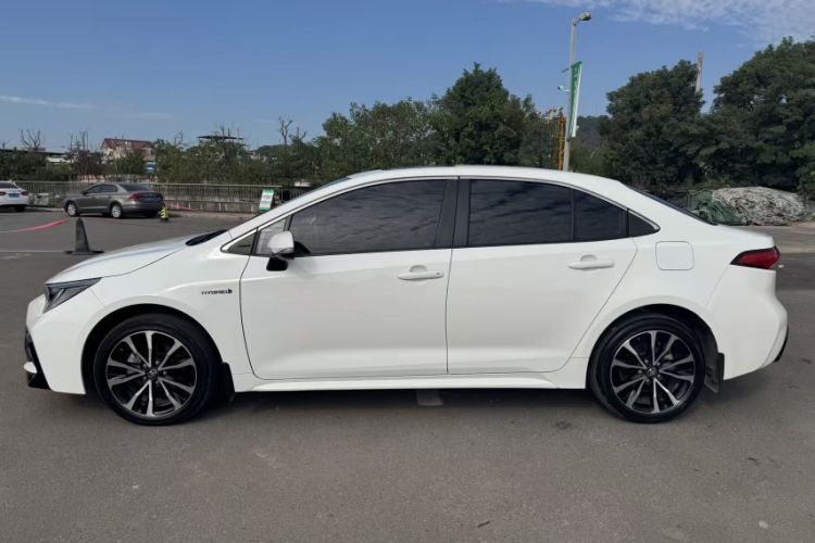 Used Toyota Levin 2022 Dual-Motor 1.8H E-CVT Sport Edition
