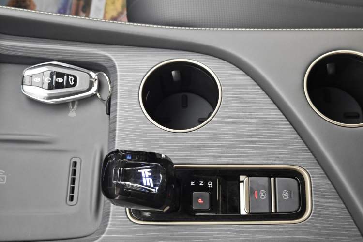 Used JETOUR Shanhai Shanhai L9 2024 1.5TD 2DHT Max 5-Seater
