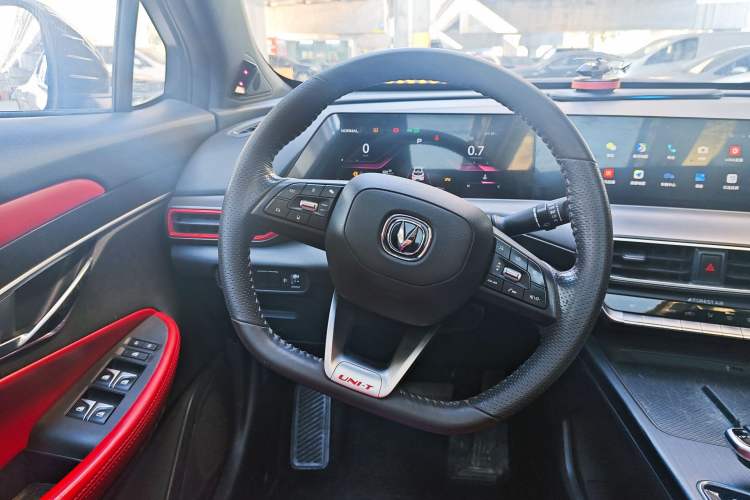 Used Changan UNI-T 2020 1.5T Prestige Version
