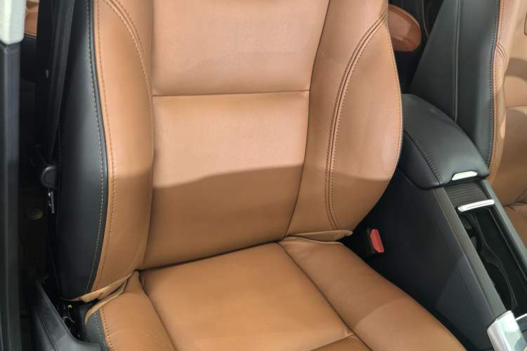 Used Volvo S60 2017 S60L T4 Smart Range Edition
