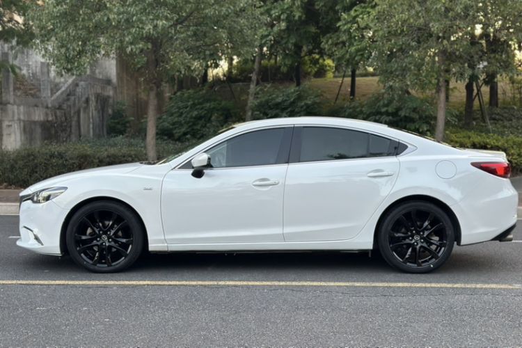 Used Mazda Atenza 2017 2.5L Blue Sky Prestige Edition
