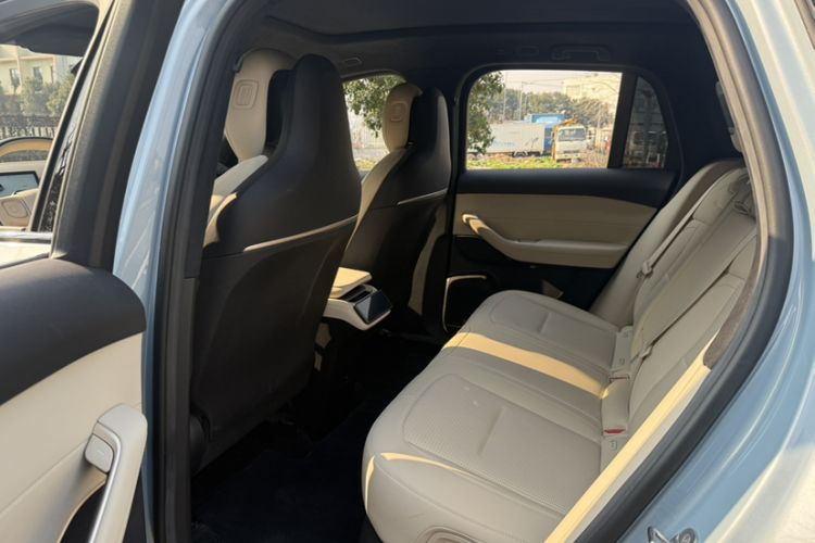 Used Nio ES6 2023 75 kWh
