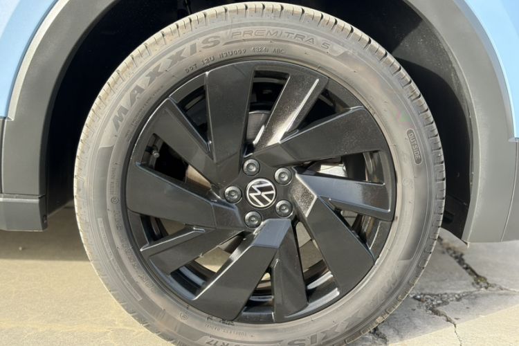 Used Volkswagen Tharu 2025 NewRui 300TSI Prestige Edition
